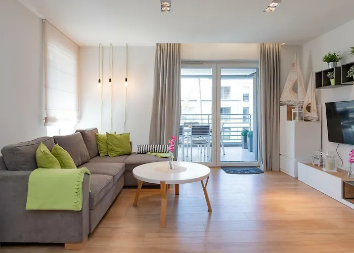 Blue Baltic * Pogorzelica (Gmina Rewal)